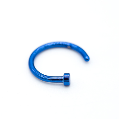 18G 8mm chirurgisches Stahldes nasenpiercing-18G blaues Band Nasen-Bolzen-C